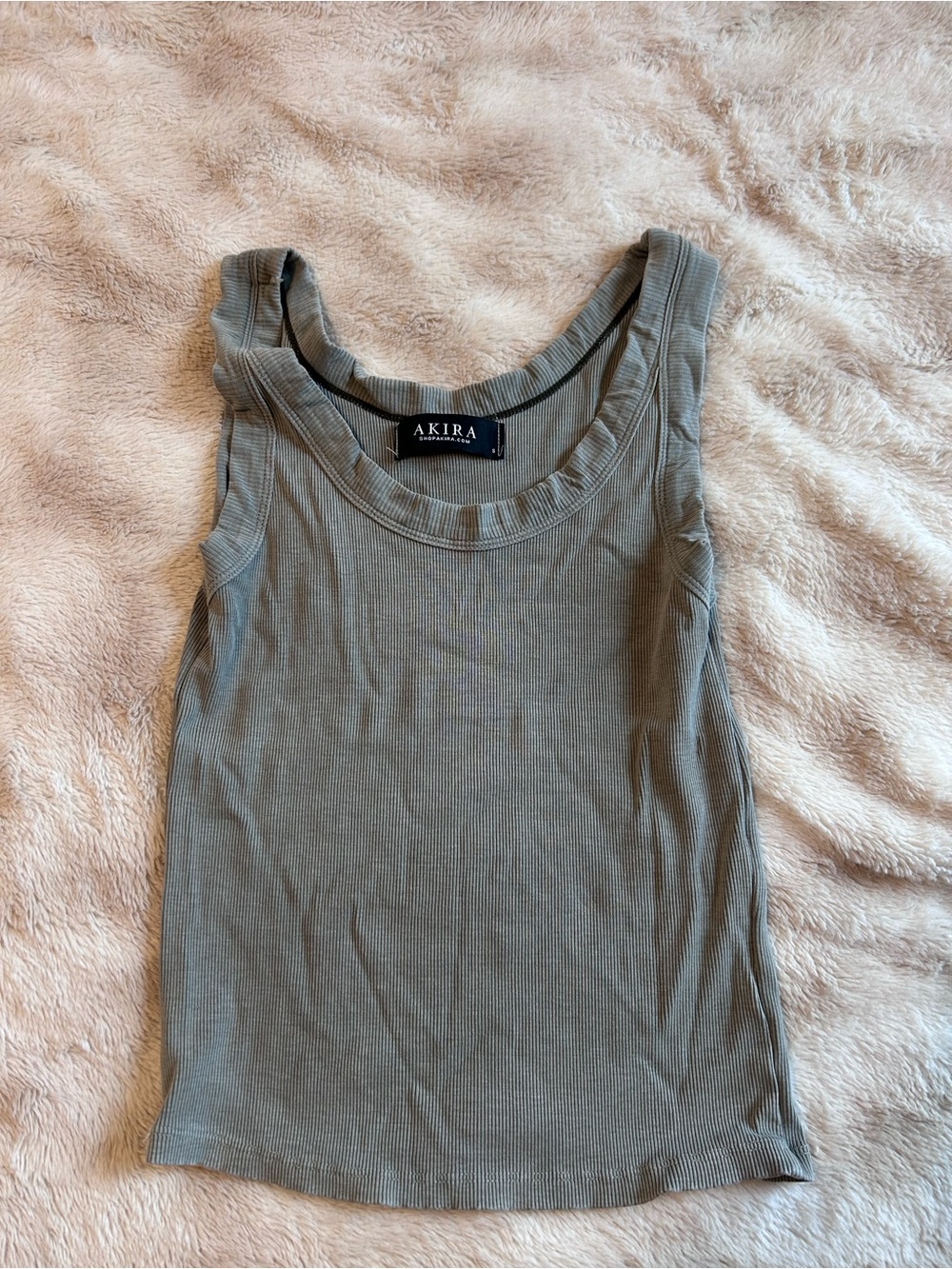 AKIRA Women's Ribbed Tank Top in green/grey
